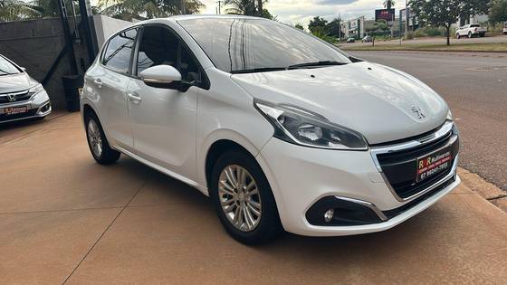 PEUGEOT 208 1.2 ALLURE 12V FLEX 4P MANUAL
